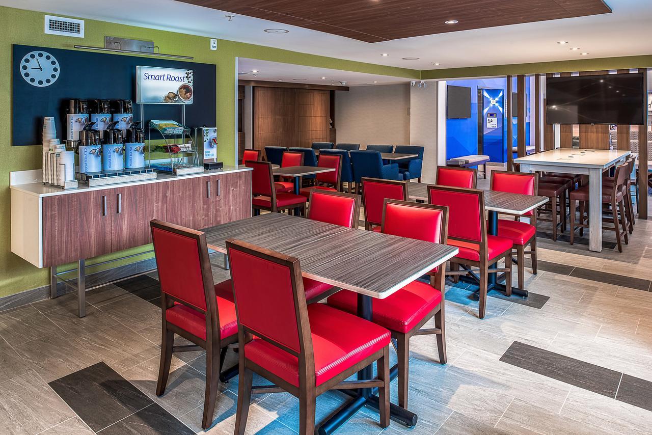 Holiday Inn Express & Suites Halifax - Bedford By Ihg Eksteriør bilde