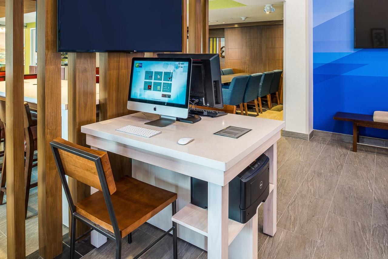 Holiday Inn Express & Suites Halifax - Bedford By Ihg Eksteriør bilde